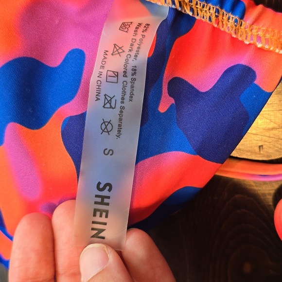 SHEIN Vibrant Camouflage Bikini - Picture 3 of 3